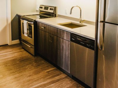 Business-Ready Serviced 2 BR Apartment in Winnipeg
