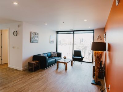 Extended Stay Serviced 1 BR Apartment in Winnipeg