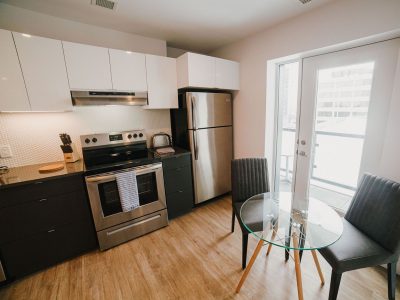 Extended Stay Serviced 1 BR Apartment in Winnipeg