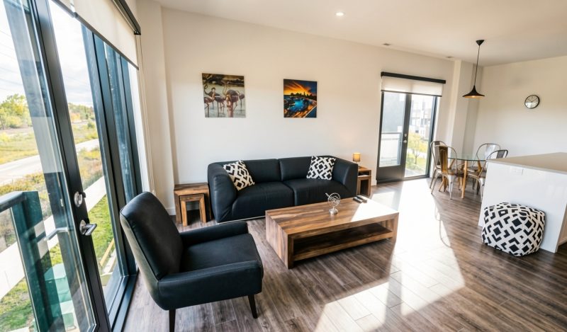 Extended Stay Serviced 2 BR Apartment in Winnipeg